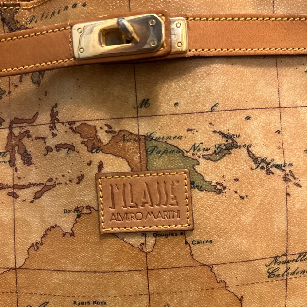Vintage Map Print Tan Tote Bag - Picture 4 of 12